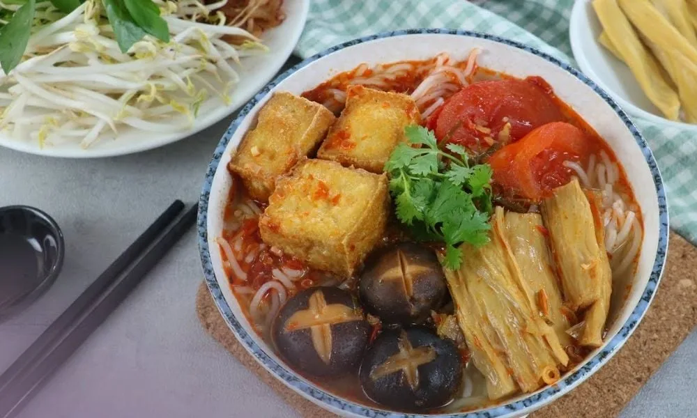 Cách nấu bún riêu không cần cua