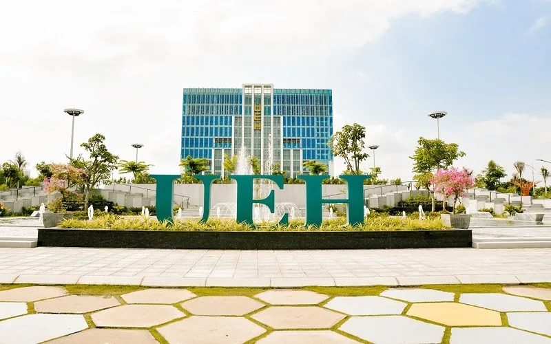 ngon ngu anh hoc truong nao goi y cho thi sinh 2026
