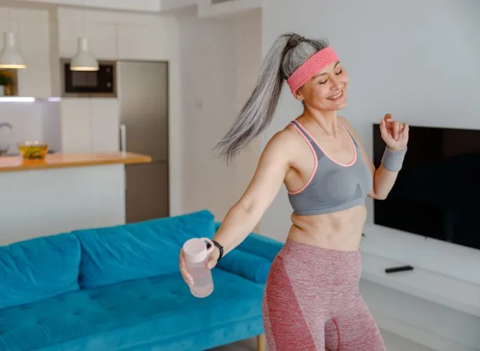 loi-ich-cua-tap-plank-moi-ngay-va-cac-tu-the-tap-chuan-1-v